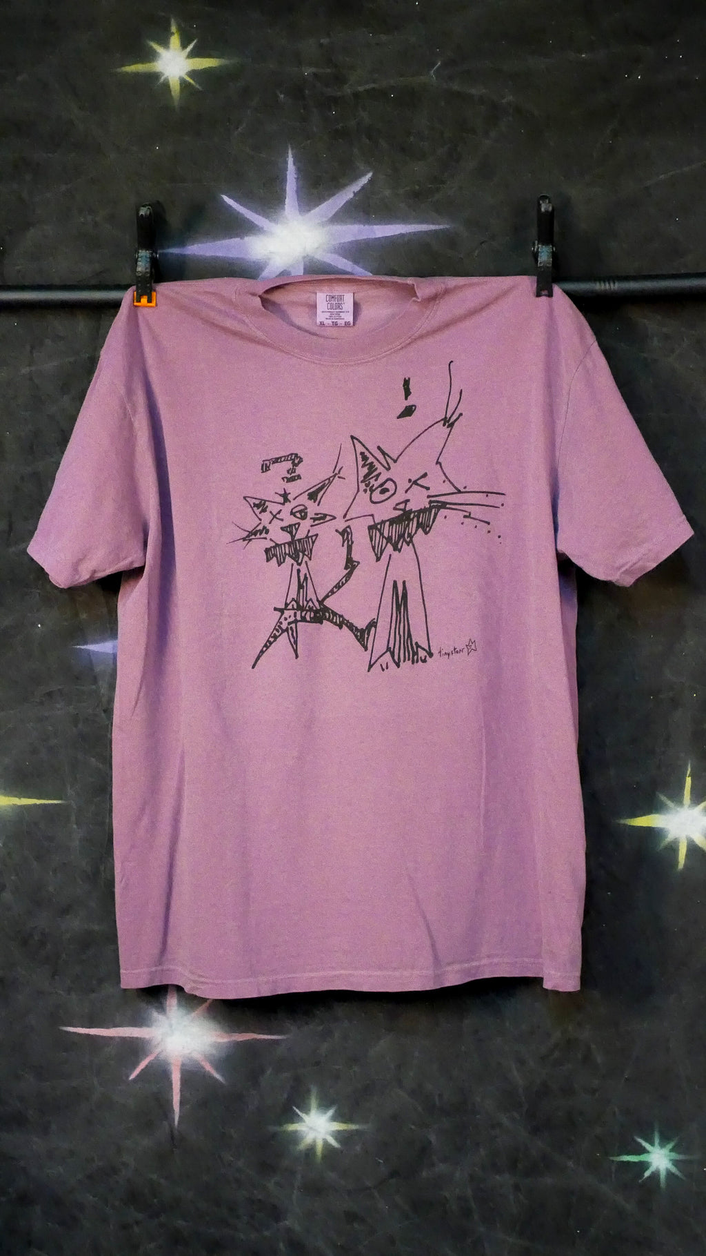 "friendz!" tee