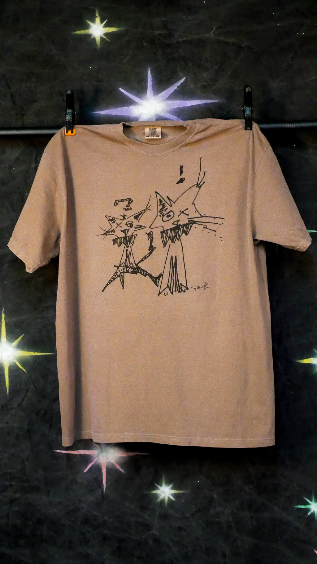 "friendz!" tee