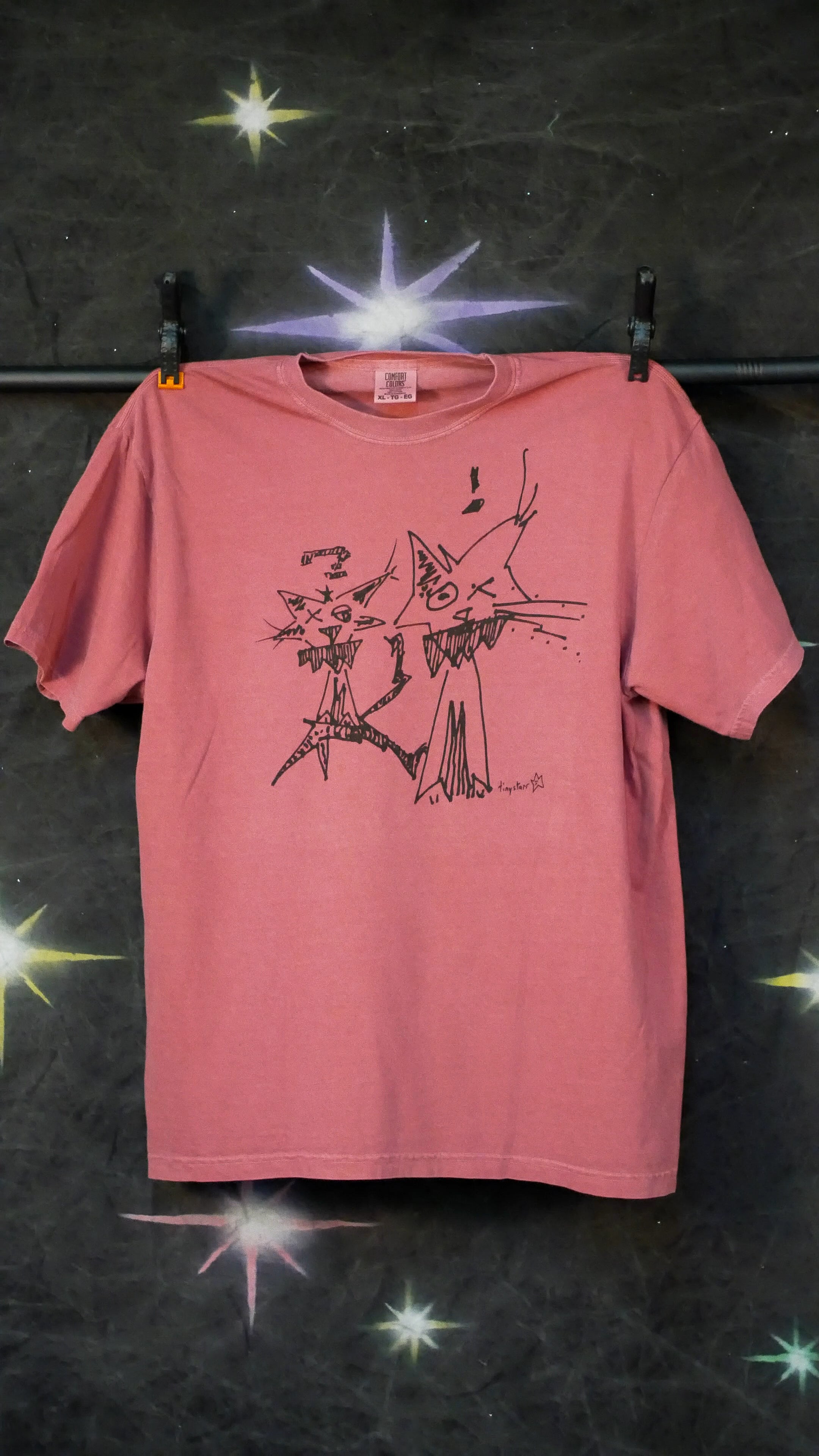 "friendz!" tee