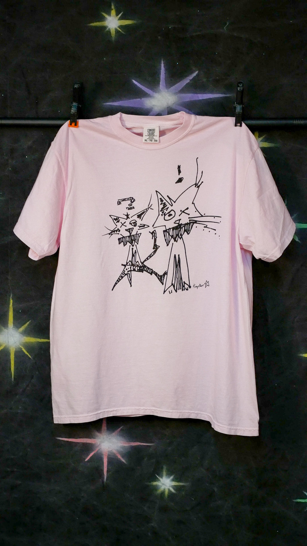 "friendz!" tee