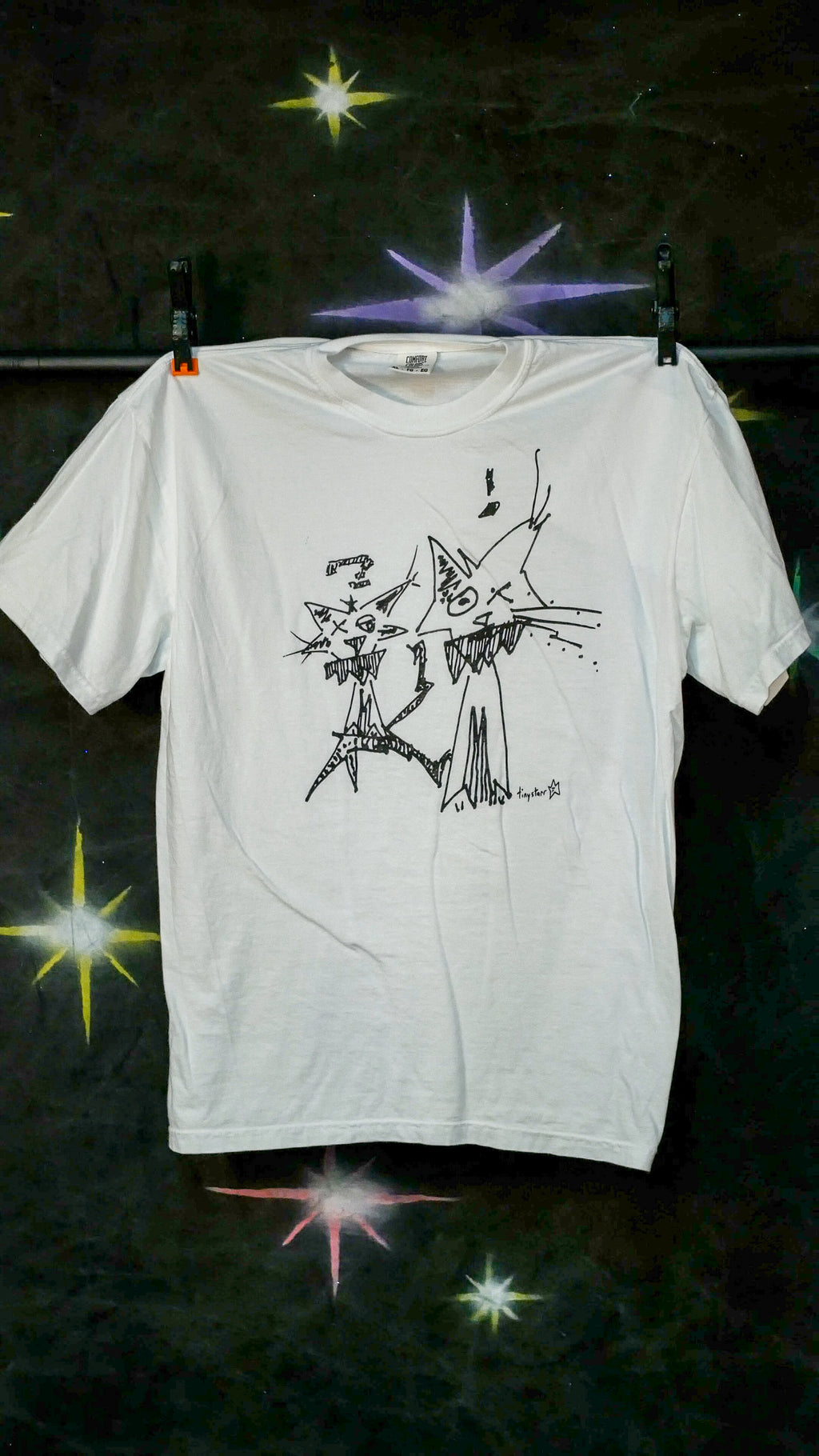 "friendz!" tee