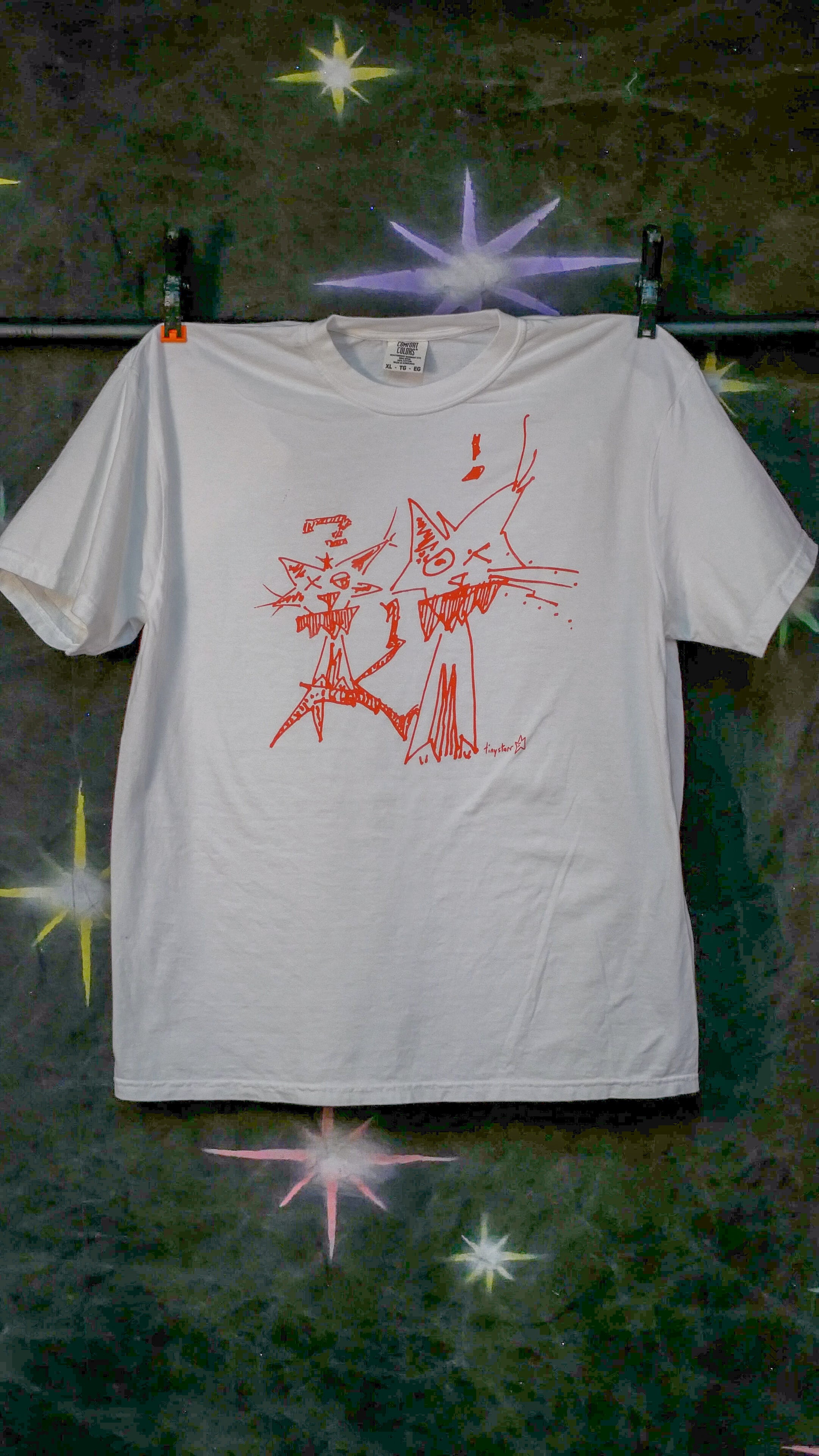 "friendz!" tee