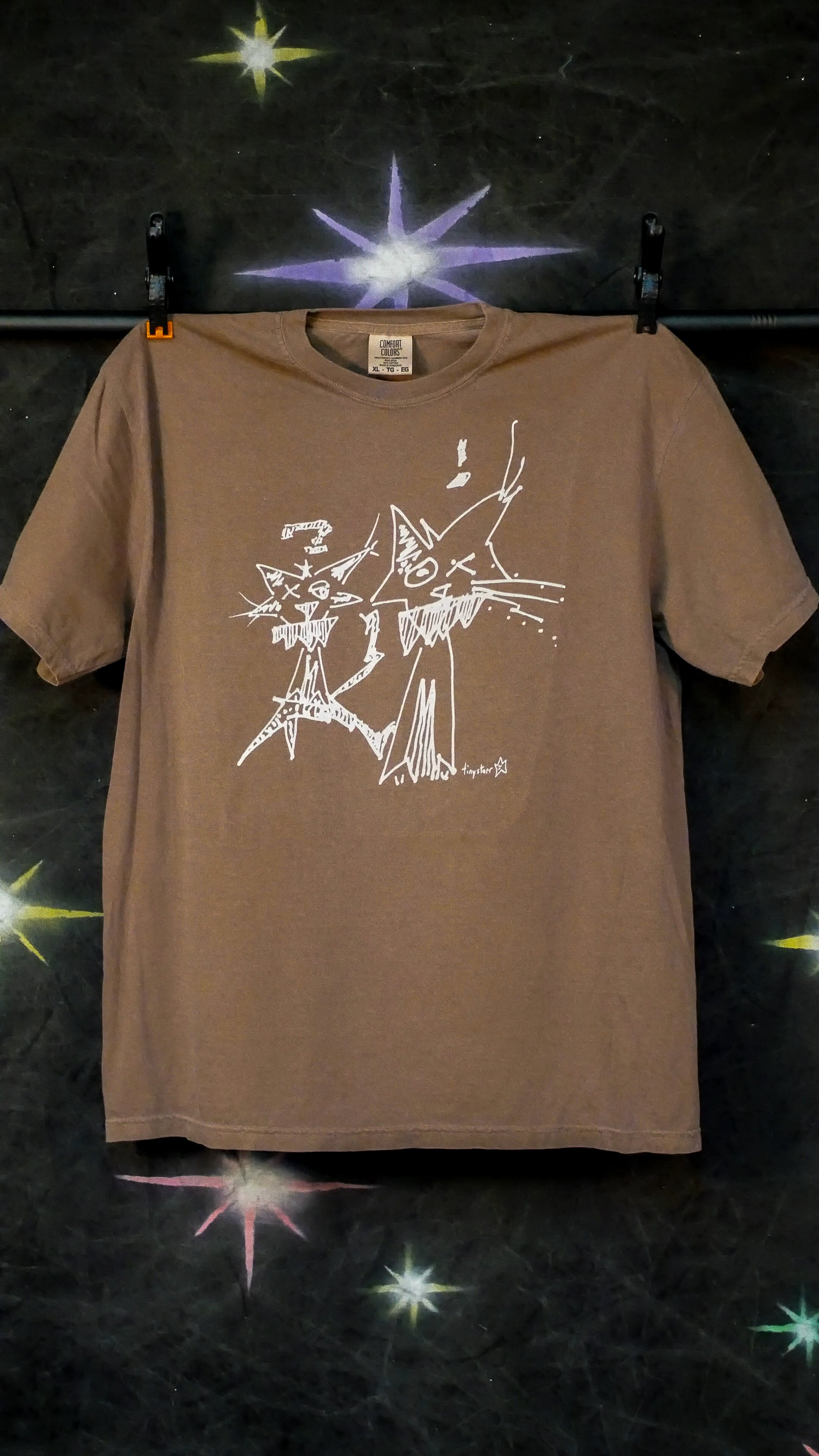 "friendz!" tee