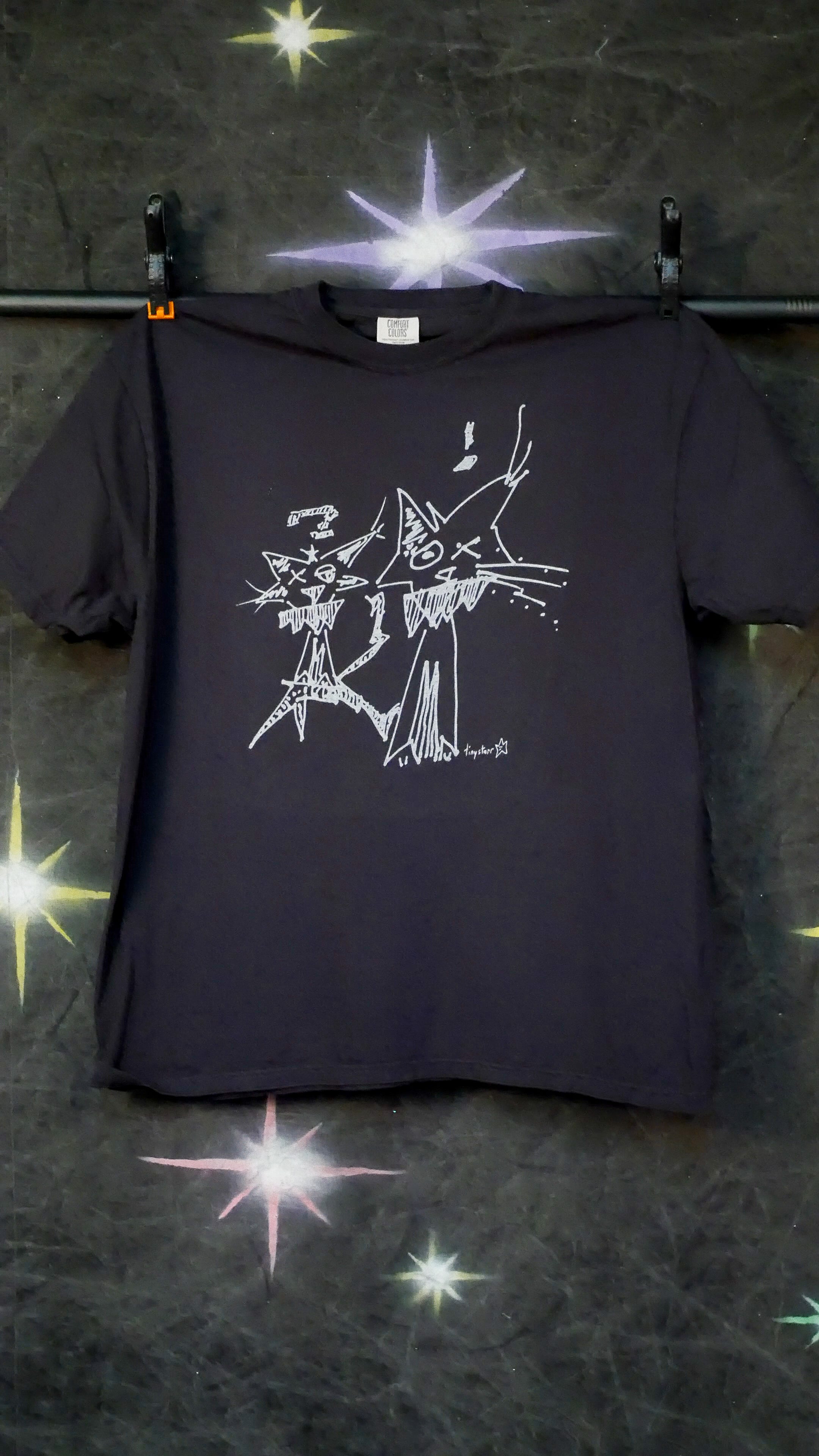 "friendz!" tee