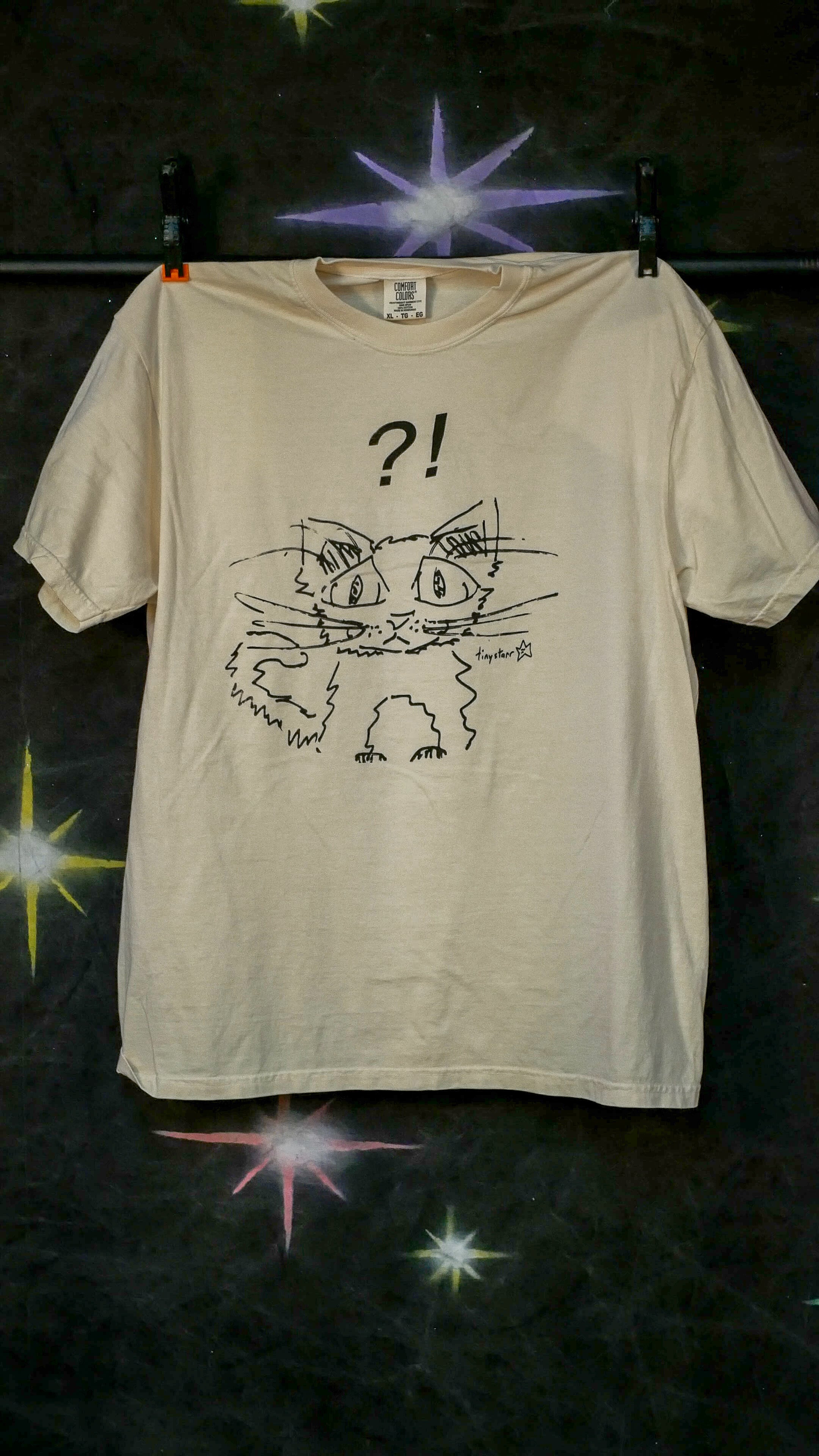 "?!" cat tee